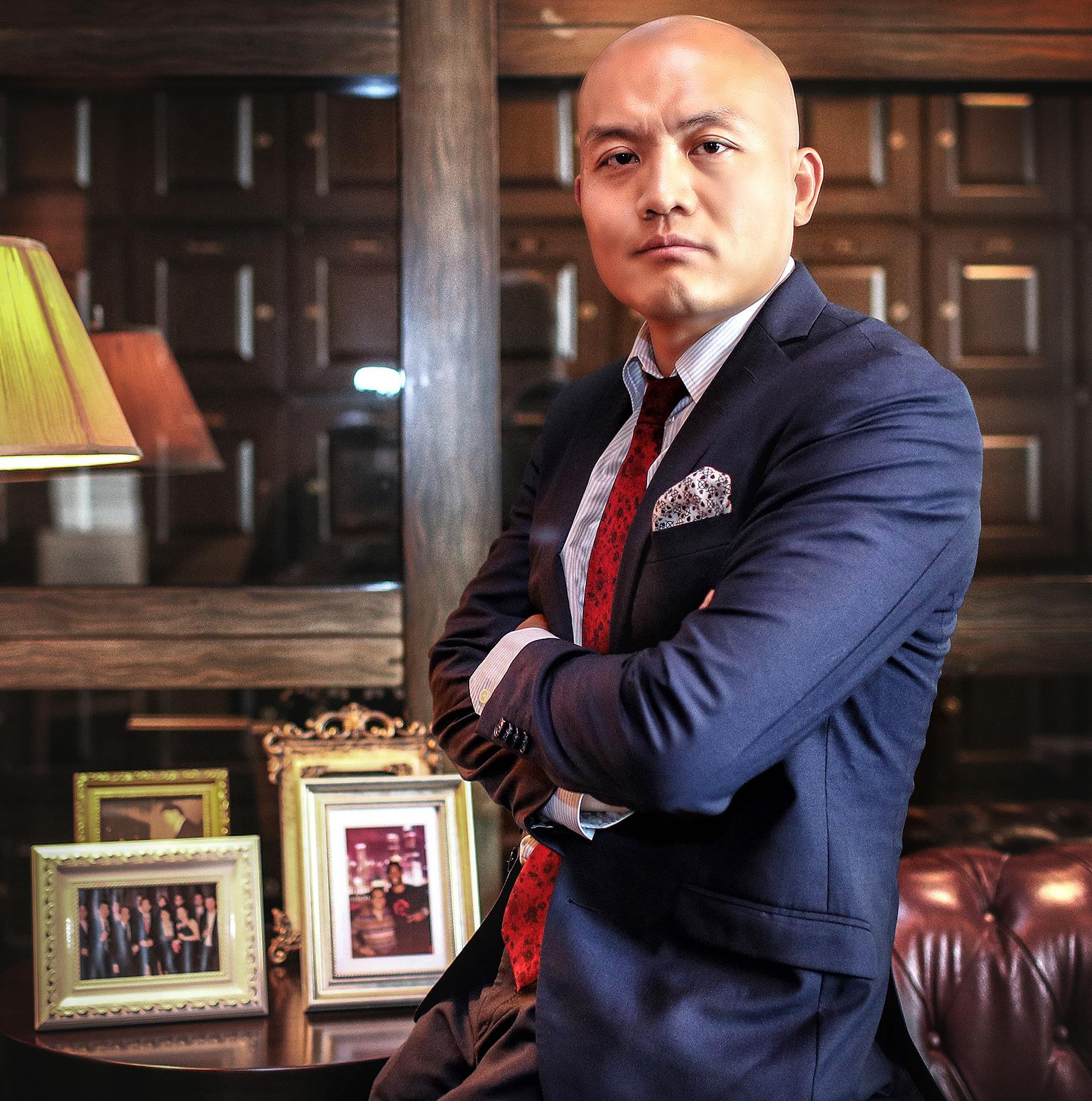 和白宫学者黄征宇面对面5月4日鹤壁市迎宾馆仅500个席位